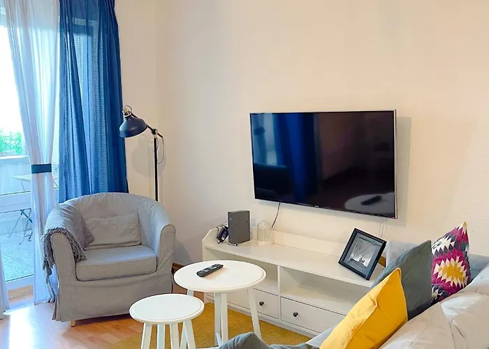 2 Mit Terrasse Und Tiefgaragenstellplatz In Zentrum Von Leipzig