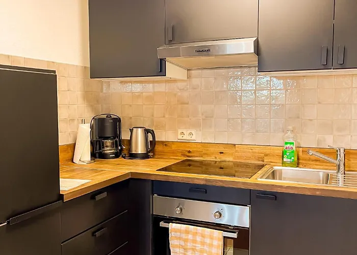 2 Mit Terrasse Und Tiefgaragenstellplatz In Zentrum Von Appartement *